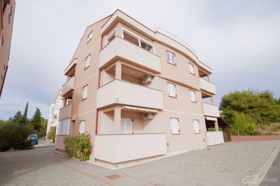 Apartments Dakovic Pakoštane Dış mekan fotoğraf