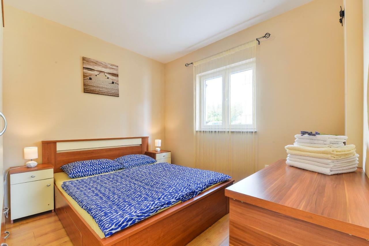 Apartments Dakovic Pakoštane Dış mekan fotoğraf